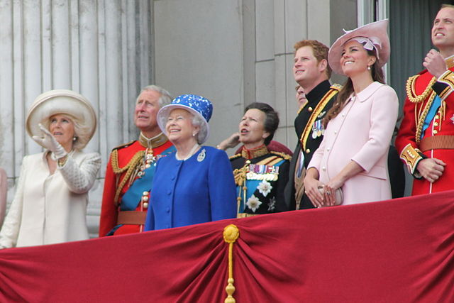 640px The Royal Family June 2013